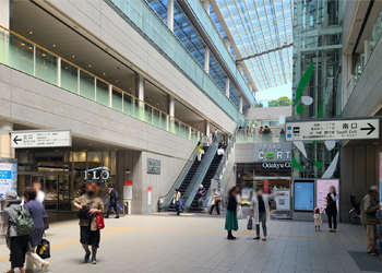 成城学園前駅へ